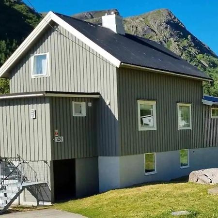 Landsbyhus I Lofoten Napp Exterior foto